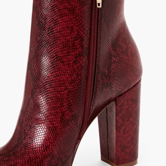 Rosamund Block Heeled Bootie - Picture 6 of 7